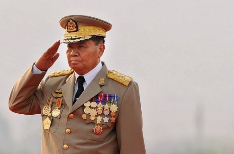 Le général Tan Shwe un an avant sa démission - © AFP Christophe Archambault